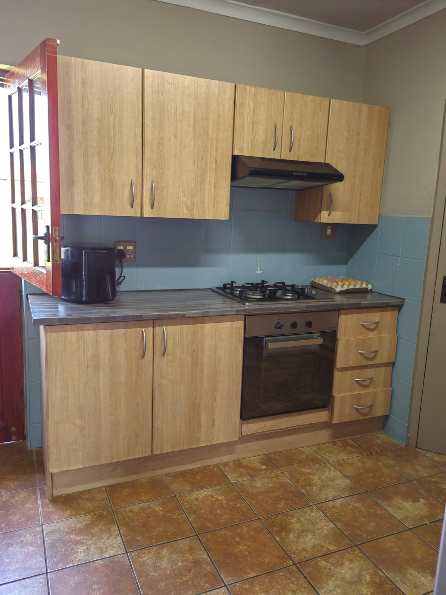 3 Bedroom Property for Sale in C Place Eastern Cape